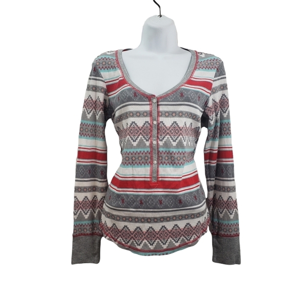 Victoria's Secret Tops - Victorias Secret Womens Size Medium Fair Isle Print Henley Top